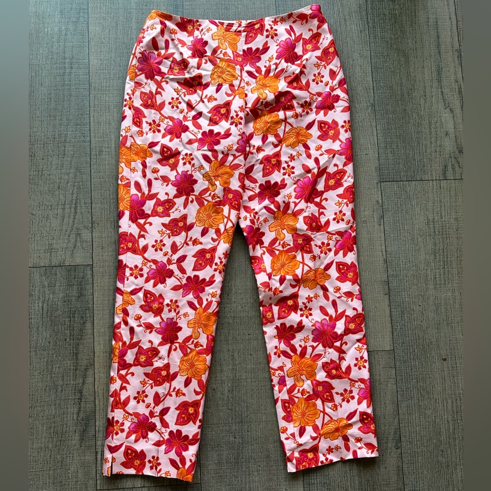 Ann Taylor floral pants size 6